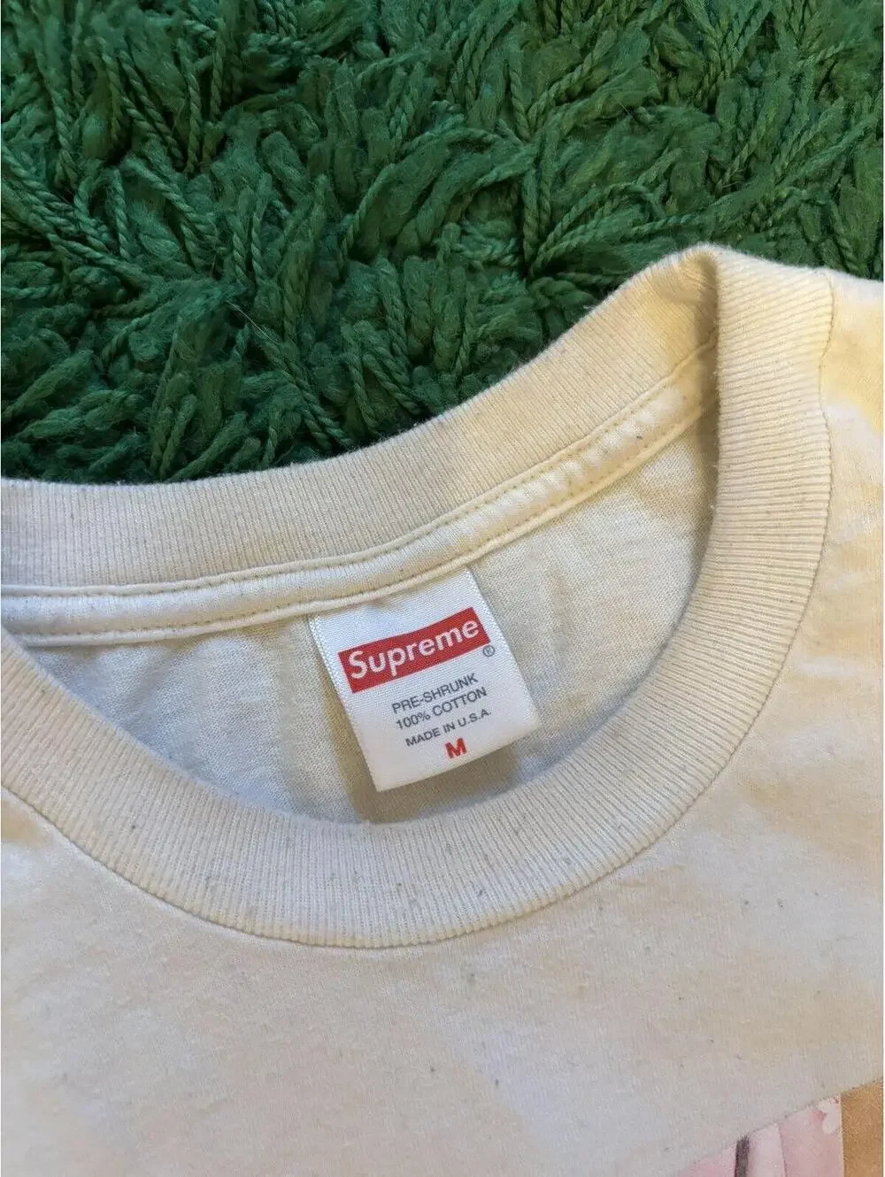 Supreme Model Tee - Picture 4 of 6